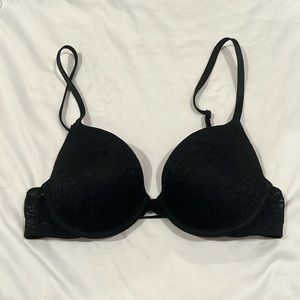 34B VS Pink Lace Bra